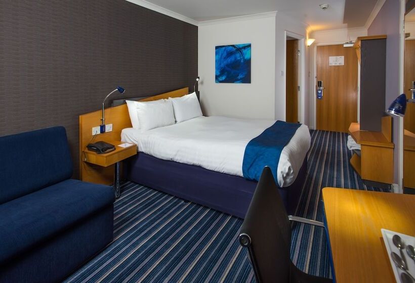 اتاق استاندارد با تخت دوبل, Holiday Inn Express Inverness