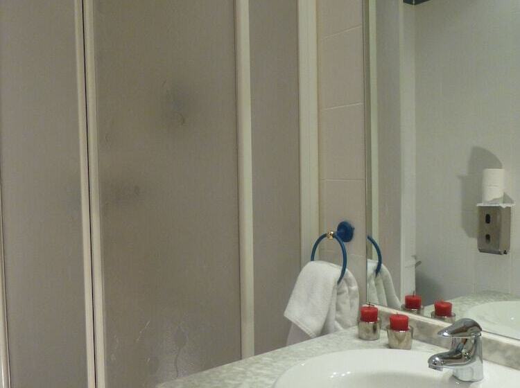 اتاق استاندارد, Hostal El Val