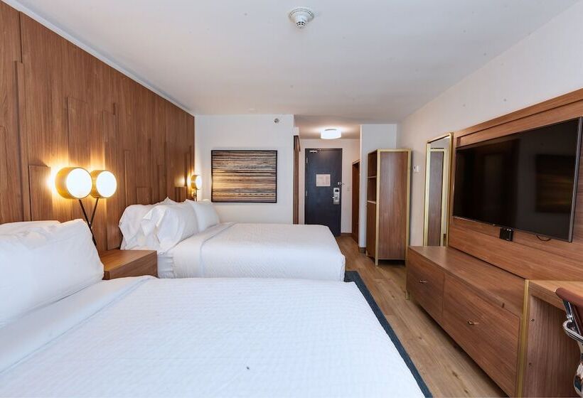 اتاق استاندارد با 2 تخت دوبل, Indigo Detroit Downtown, An Ihg