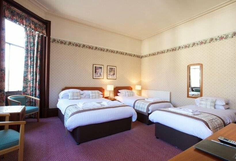 Standard Triple Room, Royal Thurso