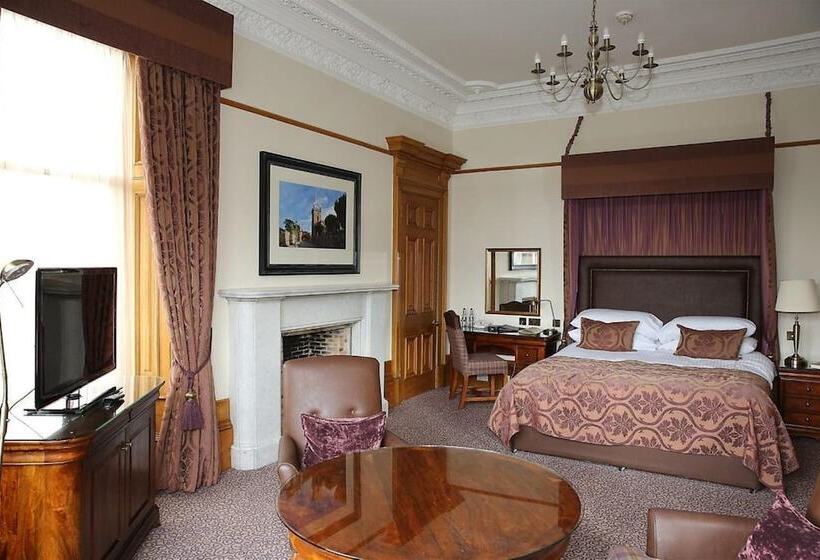 Executive Room, The Grange Manor