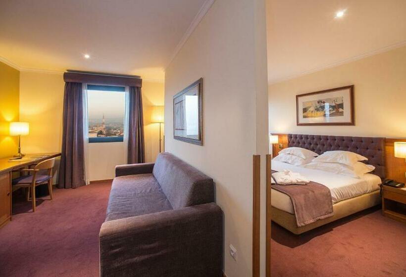 سوییت جونیور سوپریور, Vila Gale Porto   Centro