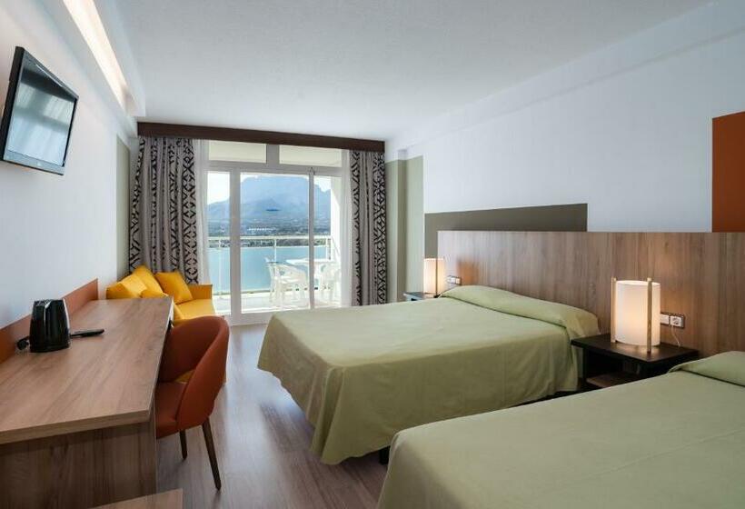 家庭间, Medplaya Hotel Flamingo Oasis