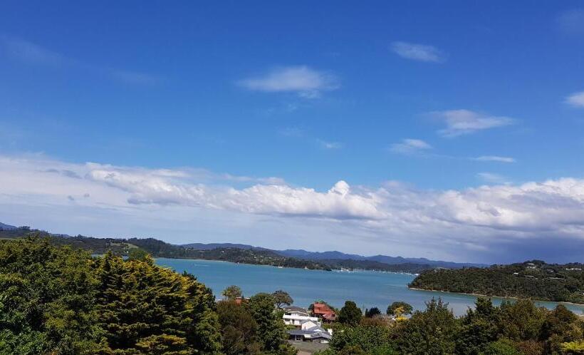 2 Bedroom Deluxe Apartment Sea View, Aloha Seaview Resort Motel