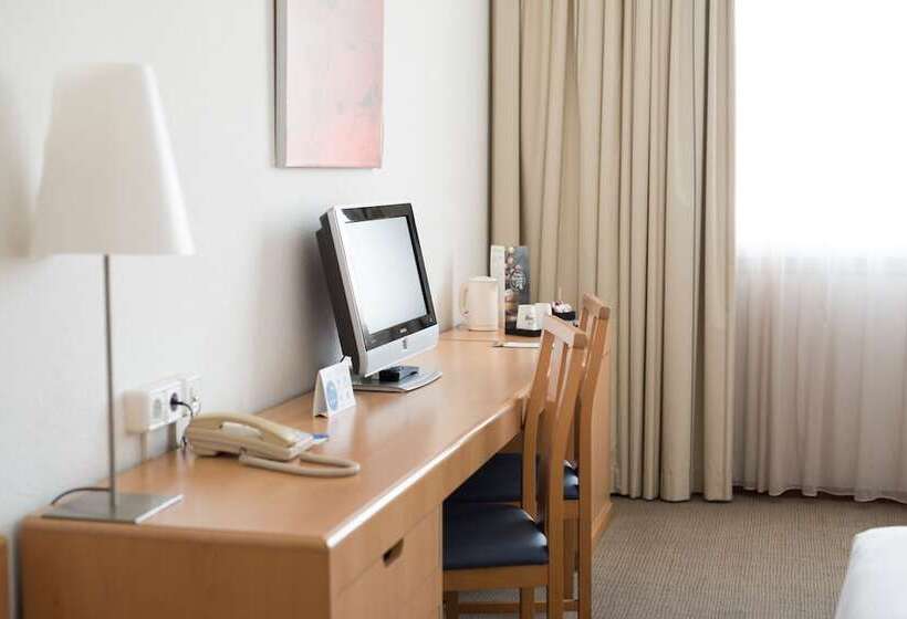 اتاق استاندارد, Ibis Styles Barcelona Sant Joan Despi