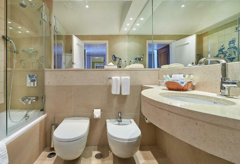 اتاق خانوادگی, Penina Hotel & Golf Resort