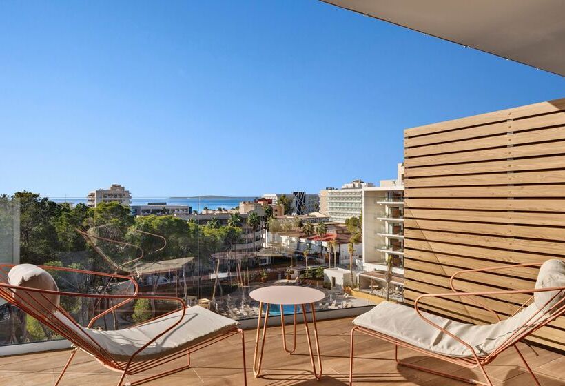 سوییت جونیور با چشم‌انداز دریا, Aubamar Suites & Spa