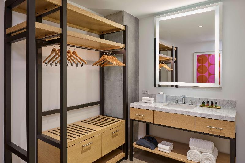 اتاق پرمیوم, Canopy By Hilton Austin Downtown