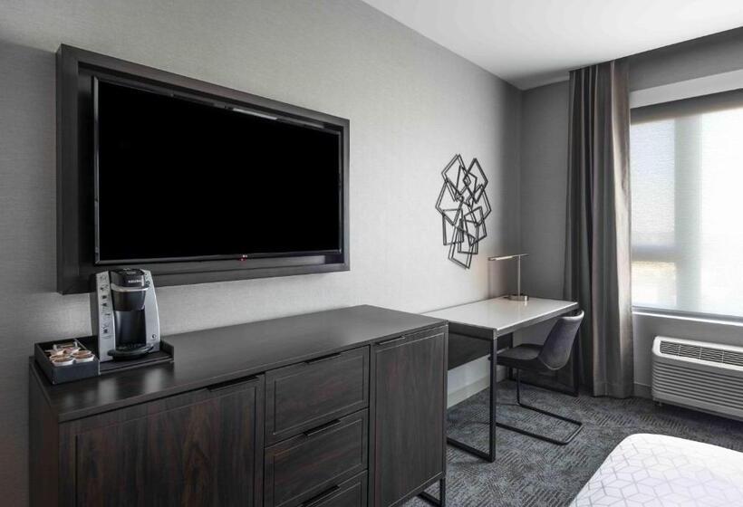 Standardrum, Holiday Inn Express   Boston Logan Airport   Revere, An Ihg