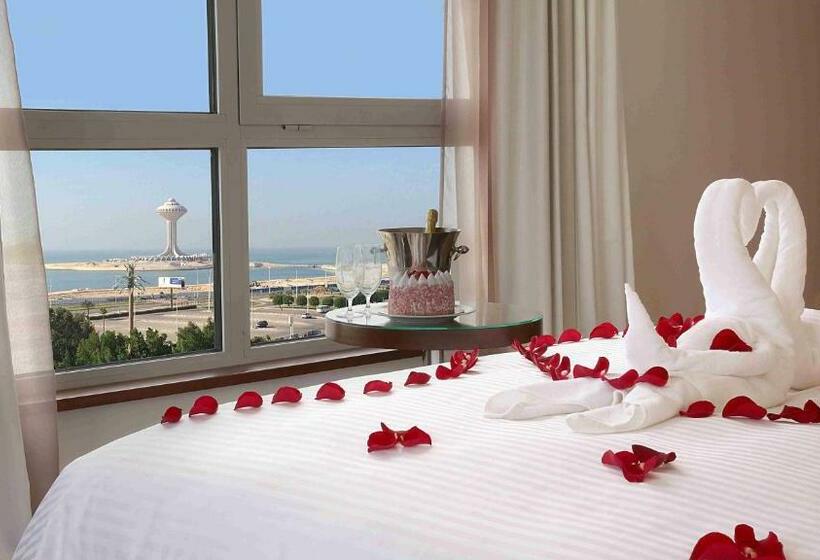 اتاق استاندارد با تخت دو نفره بزرگ, Centro Corniche Al Khobar By Rotana