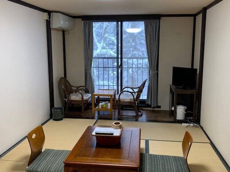 اتاق کلاسیک, Komagatake Onsen