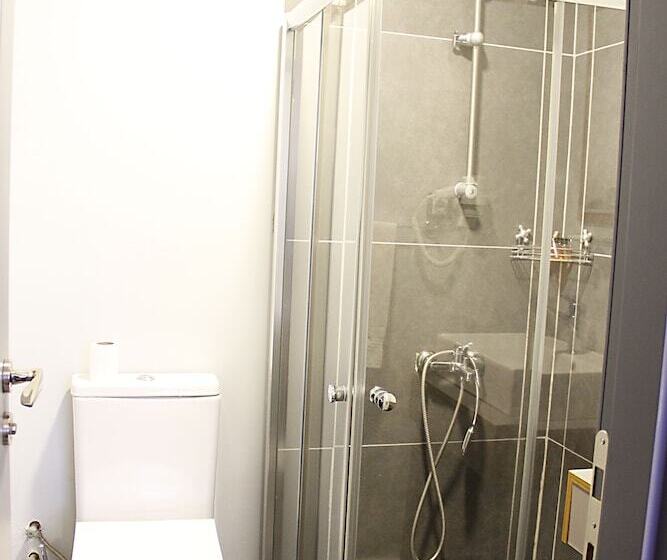 اتاق استاندارد, Cadde 7 Otel