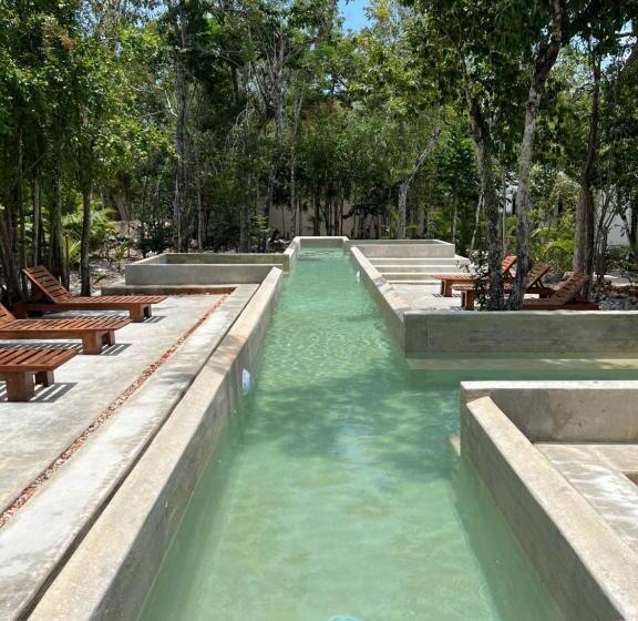 سوییت لوکس, Jungle Lodge Boutique Hotel   Adults Only