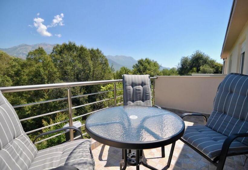 اتاق استاندارد با تخت بزرگ, Neðo Apartments Brda