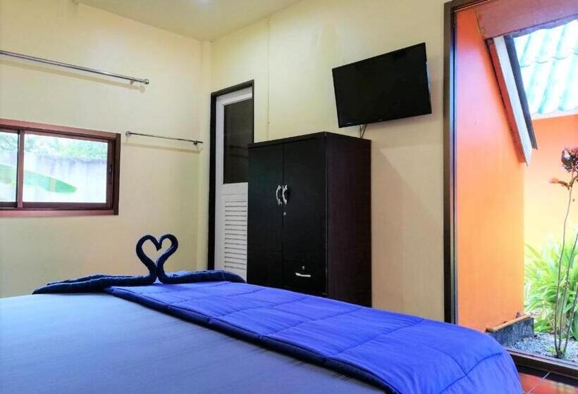 بانگلوی استاندارد, Phurafa Resort