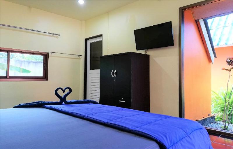 بانگلوی استاندارد, Phurafa Resort