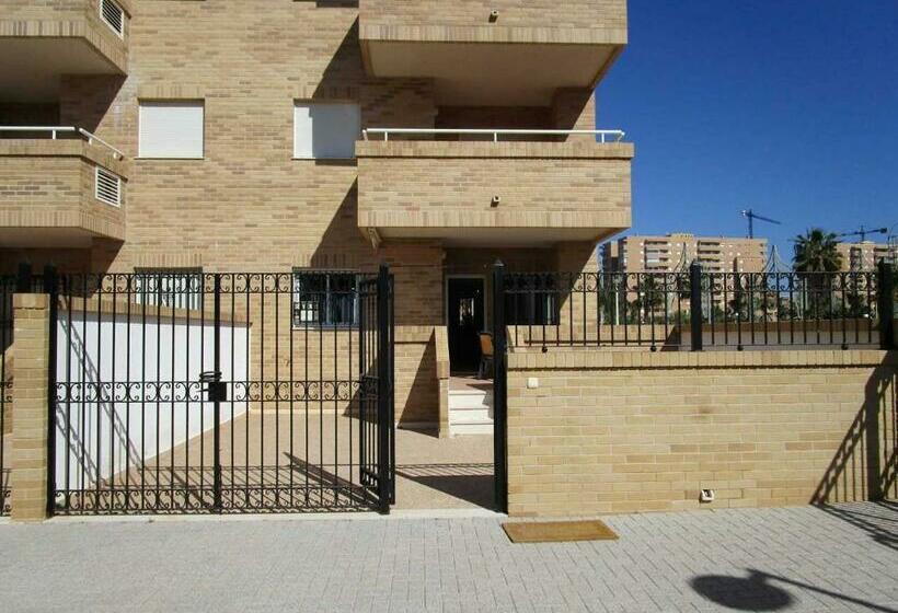 شقة غرفتين, Apartamentos Marina Park