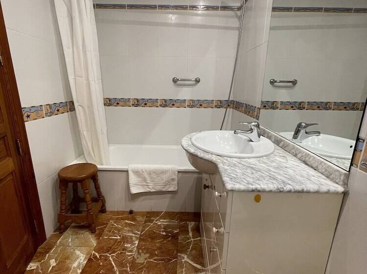 Apartamento 1 Dormitorio, Aparthotel Vidalbir