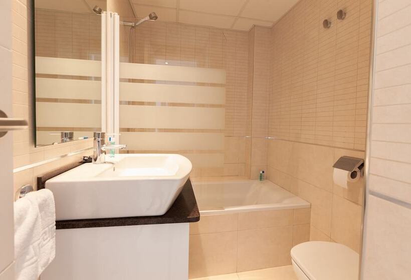 آپارتمان لوکس 1 خوابه, Camelina Suites