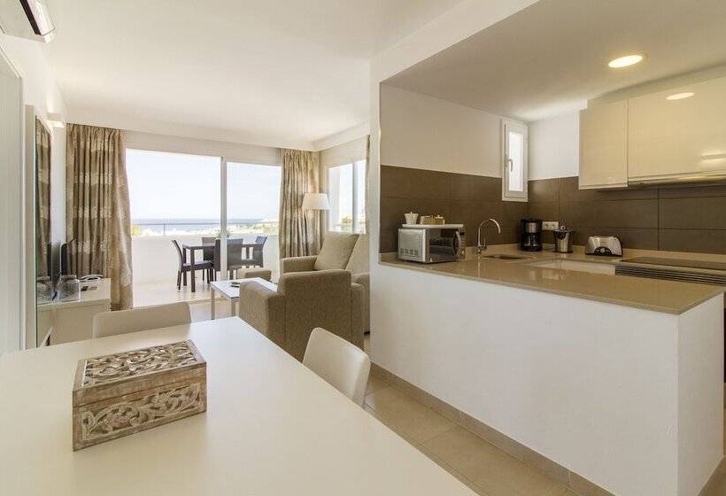 آپارتمان لوکس 2 خوابه, Camelina Suites