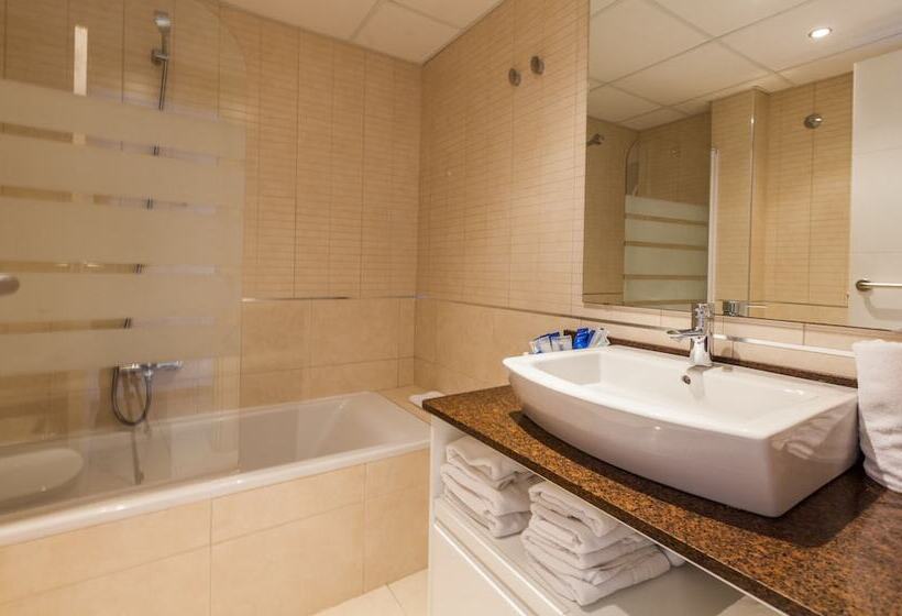 آپارتمان لوکس 2 خوابه, Camelina Suites