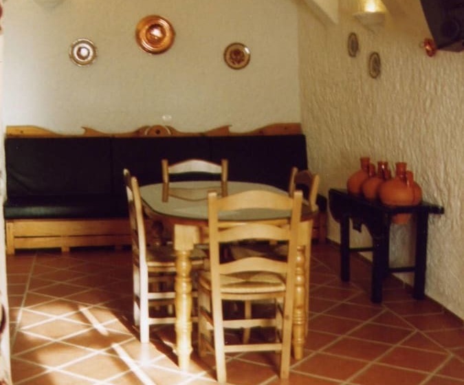 Habitación Estándar, Cuevas Pedro Antonio De Alarcon