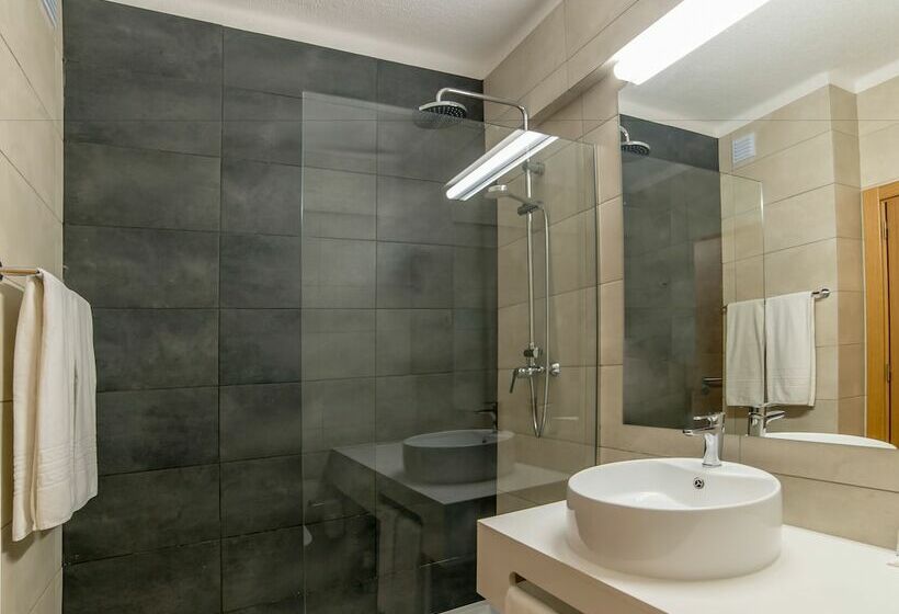 1 Bedroom Apartment, Flor Da Rocha