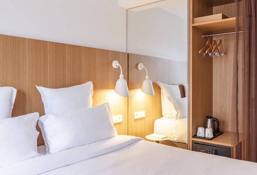 اتاق سوپریور, 9hotel Republique