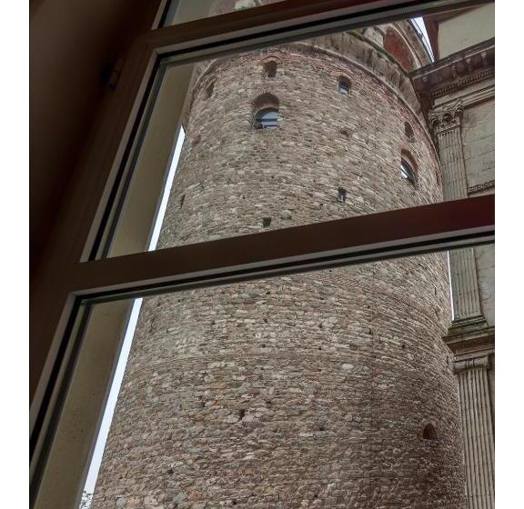 سوییت اجرایی, Anemon Koleksiyon Galata Otel