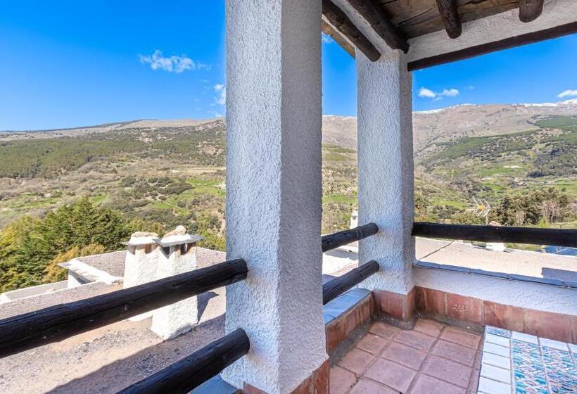 جناح جونيور, Apartamento Nueva Alcazaba