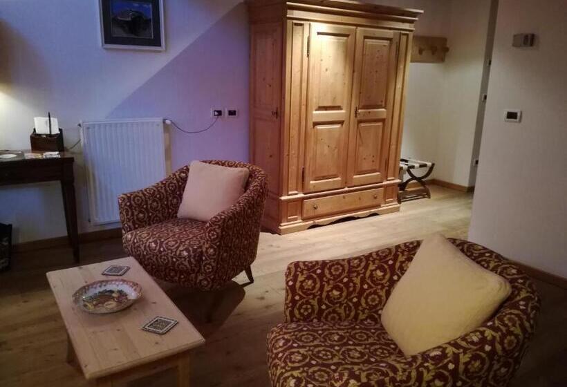 سوییت جونیور, Ca  Del Bosco