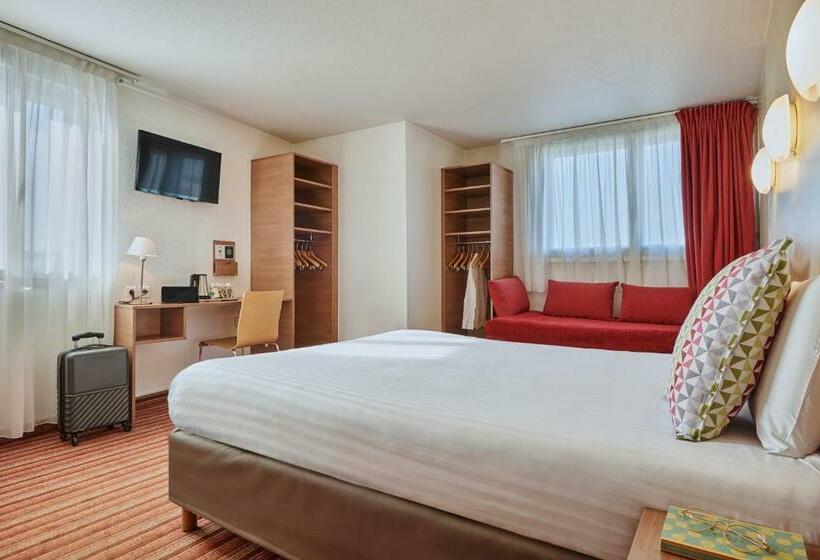 Standard Room, Campanile Paris Bercy Village