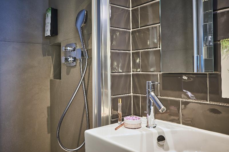 اتاق استاندارد یک نفره, Campanile Paris Bercy Village