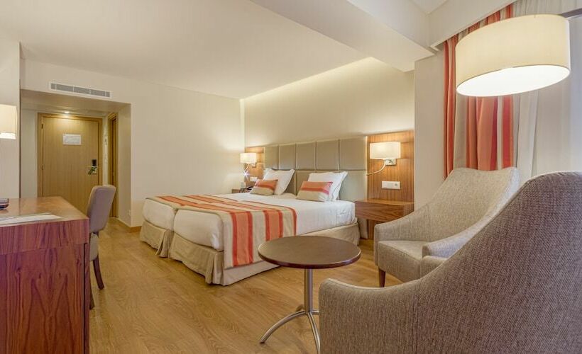 Chambre Standard, Cinquentenario & Conference Center