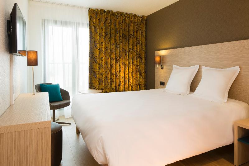 اتاق راحتی, Escale Oceania Saint Malo