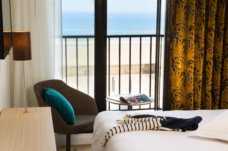 اتاق لوکس با چشم‌انداز دریا, Escale Oceania Saint Malo