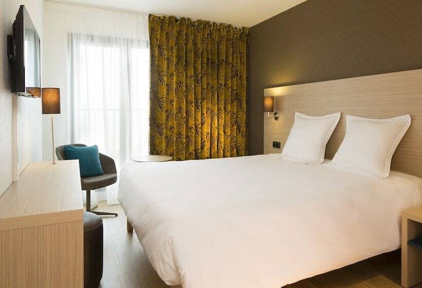اتاق راحتی, Escale Oceania Saint Malo