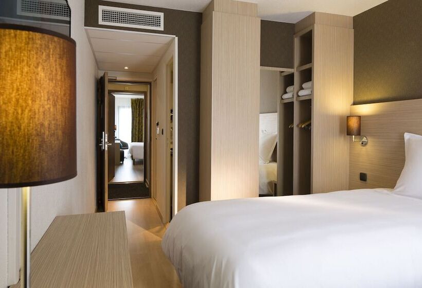 اتاق راحتی, Escale Oceania Saint Malo