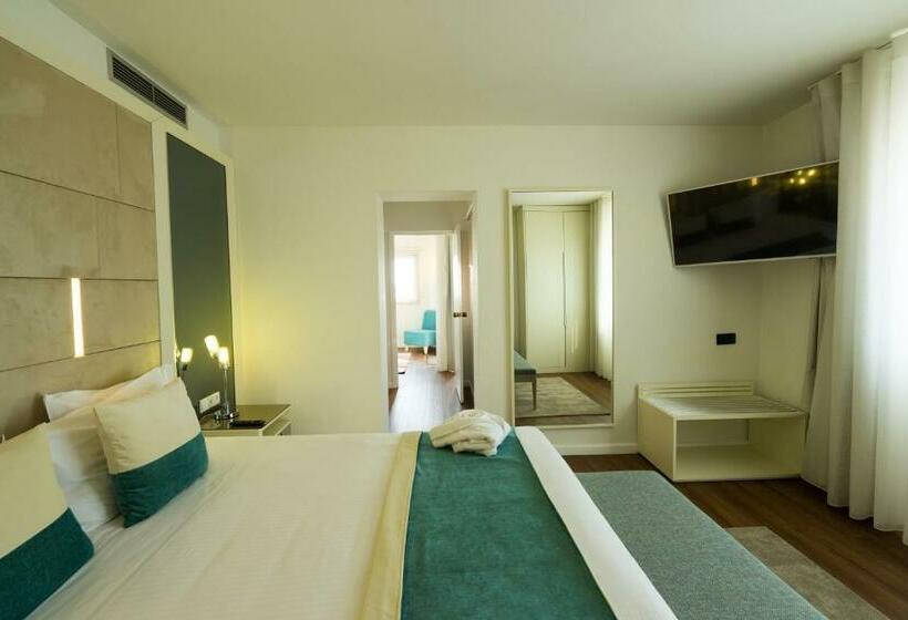 סוויטת דלוקס נוף לים, The One Grand Hotel da Póvoa