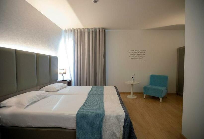חדר סופריור נוף לים, The One Grand Hotel da Póvoa
