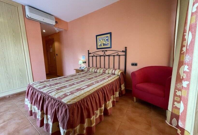 اتاق استاندارد یک نفره, Quéntar Hotel Rural