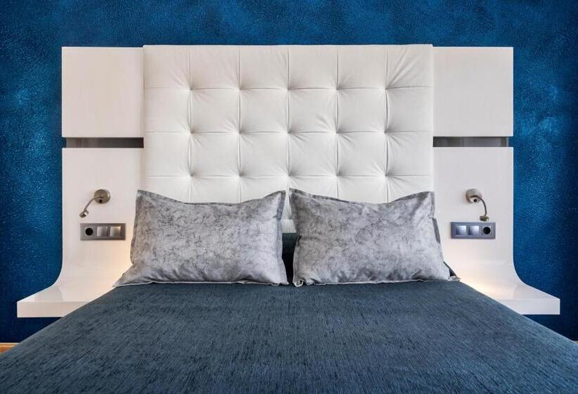 اتاق لوکس, Salles Hotels Marina Portals