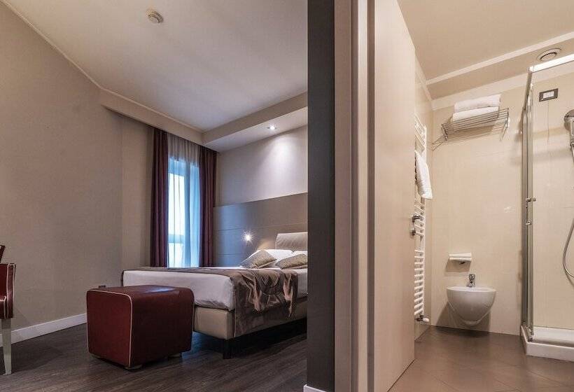 اتاق اکونومی, Smart Hotel Holiday