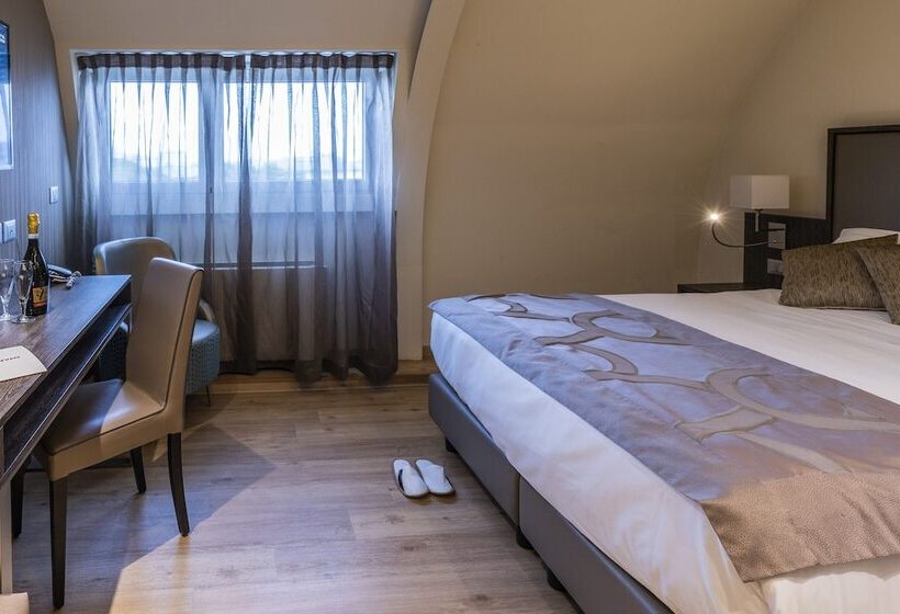 اتاق سوپریور, Smart Hotel Holiday