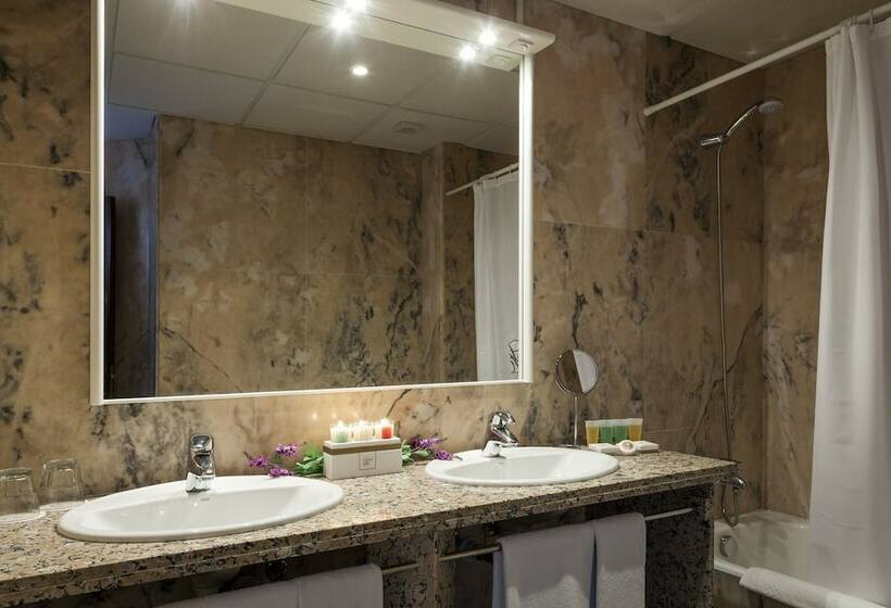 سوییت جونیور, Suite Hotel S Argamassa Palace