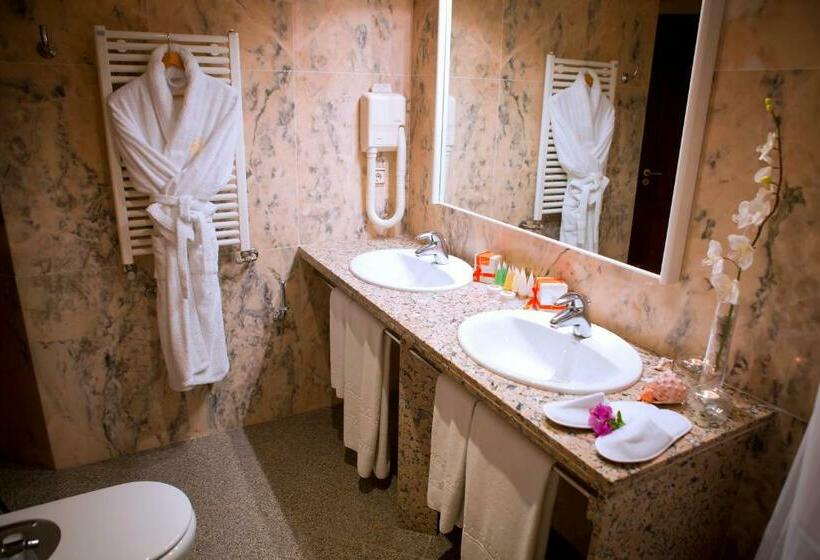 سوییت, Suite Hotel S Argamassa Palace