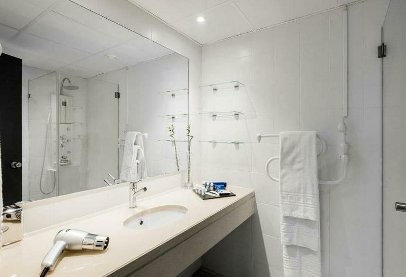 带海景的高级套房, Tryp by Wyndham Lisboa Caparica Mar