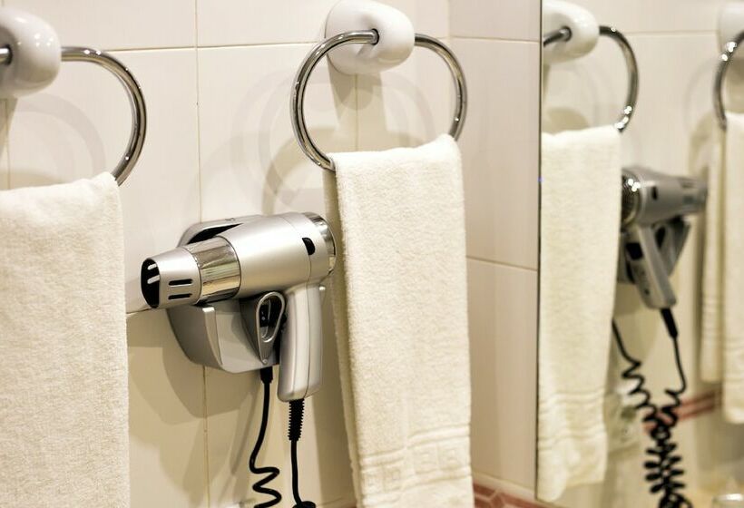 带海景的高级套房, Tryp by Wyndham Lisboa Caparica Mar