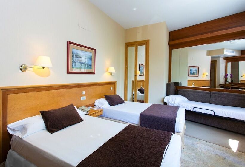 Standard Room, Vp Jardin De Tres Cantos