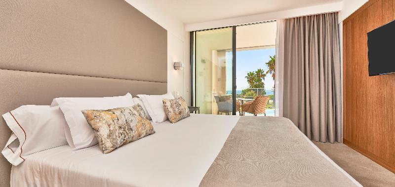 سوییت پرستیژ, Insotel Punta Prima Prestige Suites & Spa